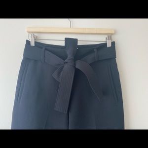 Aritzia Tie-Front Pant in Black (Size 6)
